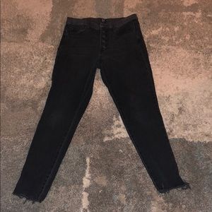 Black Skinny Jeans